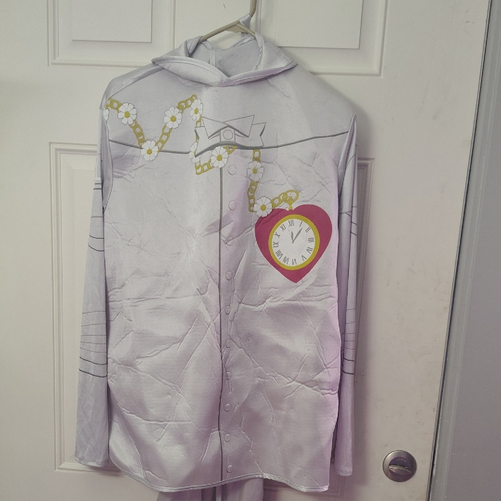 White Hooded Shirt with Heart Clock Design
